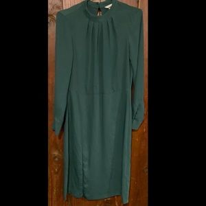 EUC Women’s Hunter Green H&M Sz 4 long sleeve dress pleated high collar long